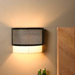 Oman Wall Lamp